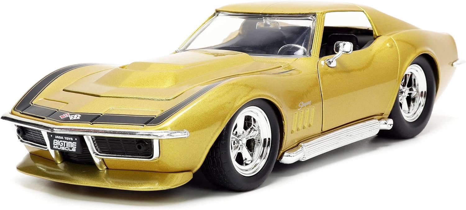 Die-cast Muscle Car 1969 Sports Coupe Model (Gold)